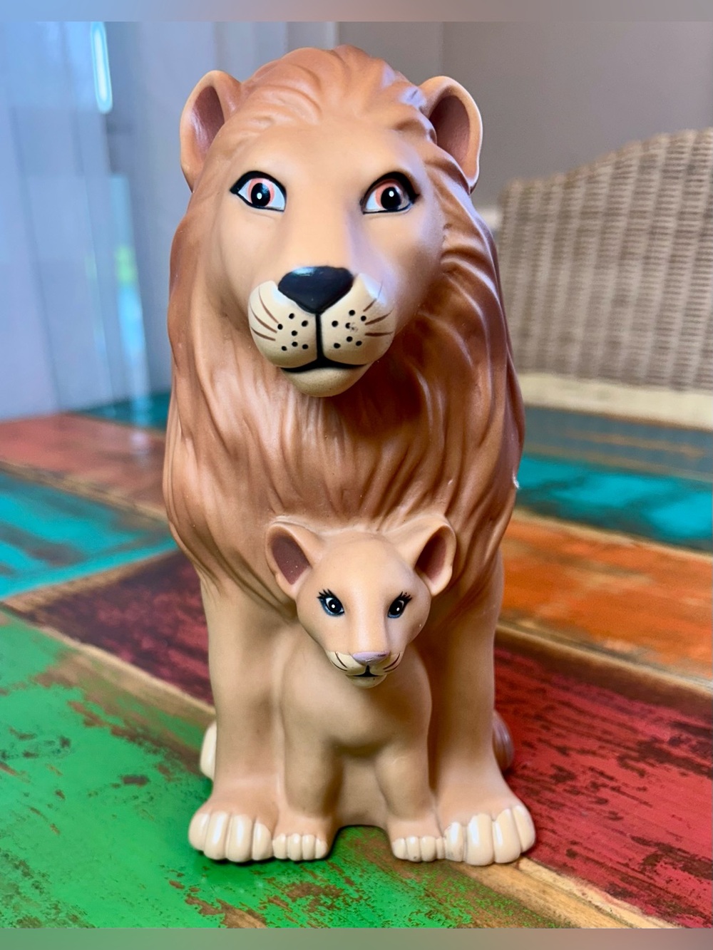 Vintage TNT Lion King Inspired Coin Bank Lion & Cub 1993